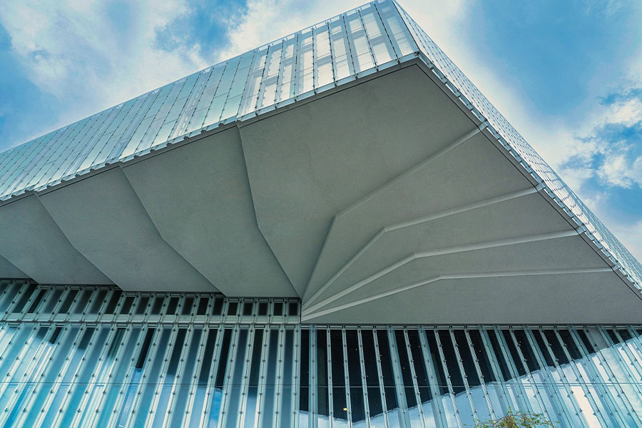 Lignes architecturales du bâtiment