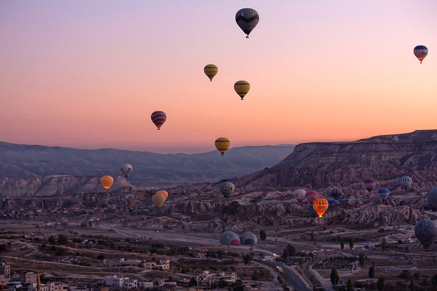 Mongolfiere nella zona della Cappadocia