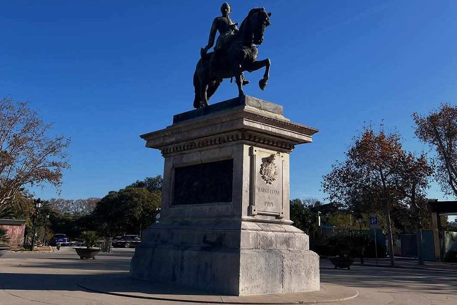 Statua equestre al generale Joan Prim Barcellona
