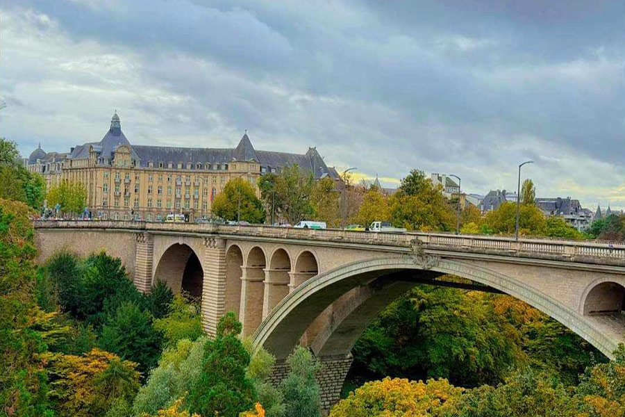 Dekboogbrug in Luxemburg-Stad