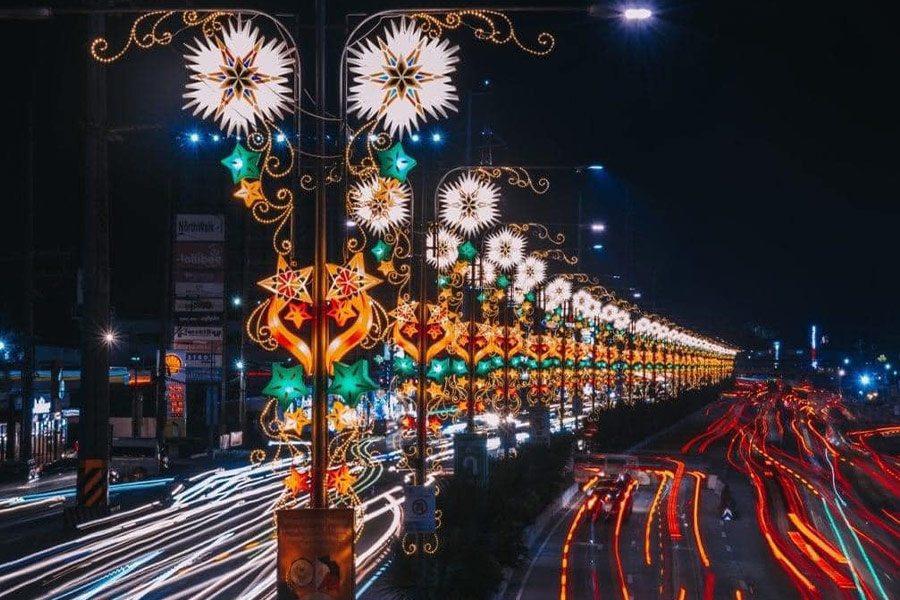 Luci stradali di Natale a San Fernando Pampanga