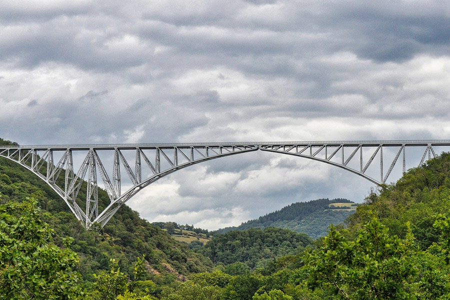 Viadotto ferroviario du viaur Aveyron Francia