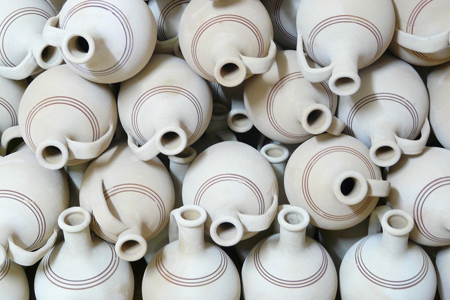 Macetas de cerámica hechas a mano en España