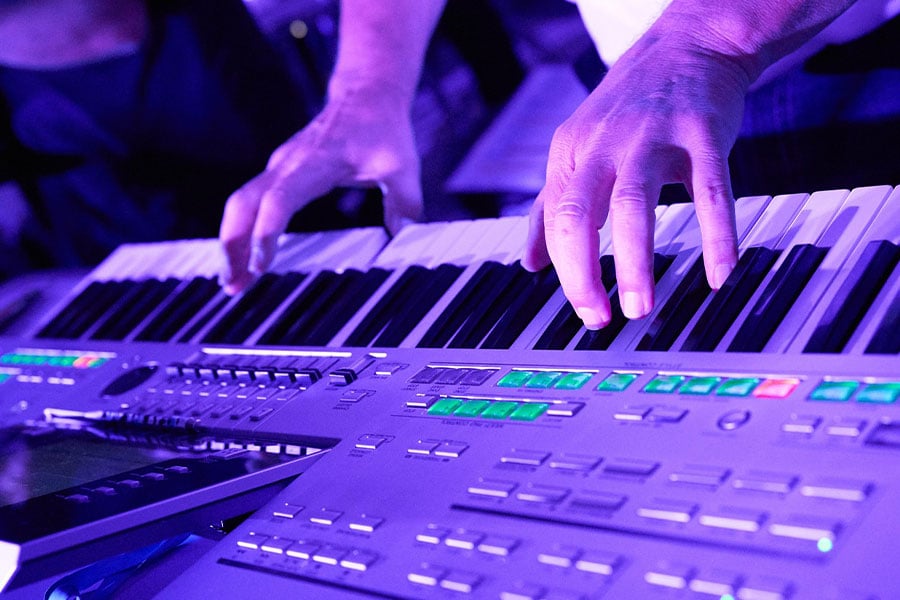 Estación de trabajo de arreglos profesional Yamaha Tyros 3