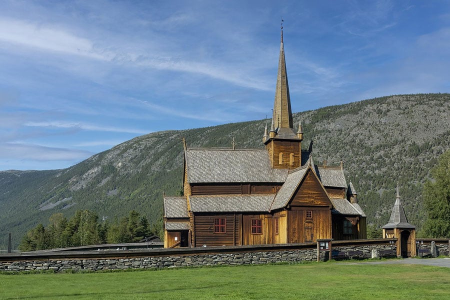 La iglesia de madera de Lom, Noruega