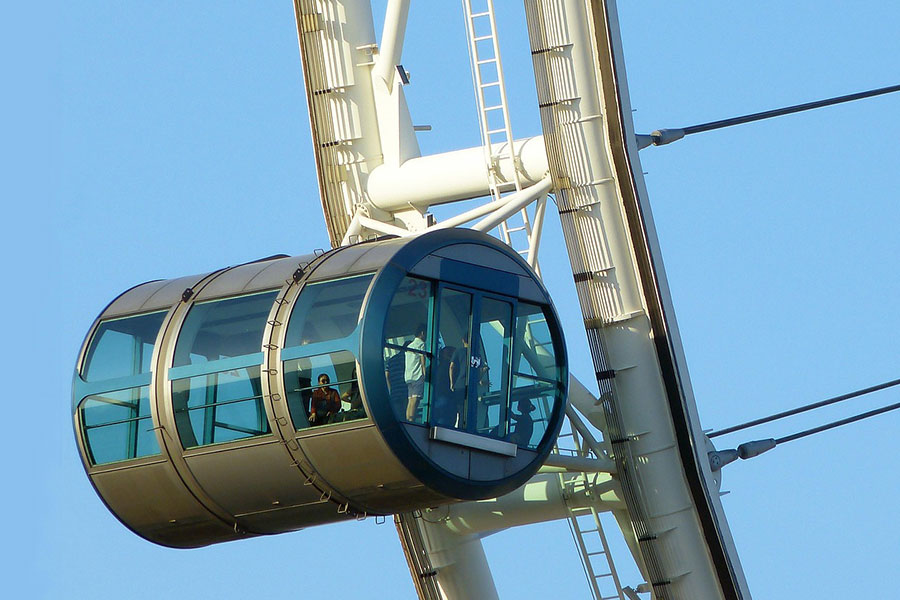 Capsules of the Singapore flyer