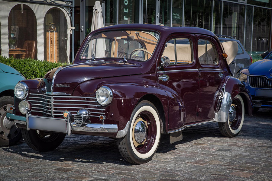 Renault antique car