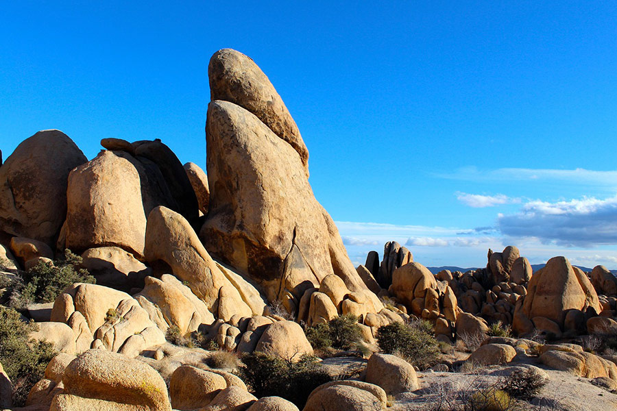 Joshua tree national park rocks boulders California