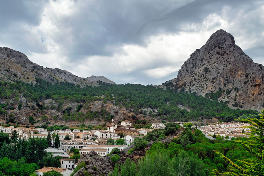 Berge Häuser Natur Landschaft
