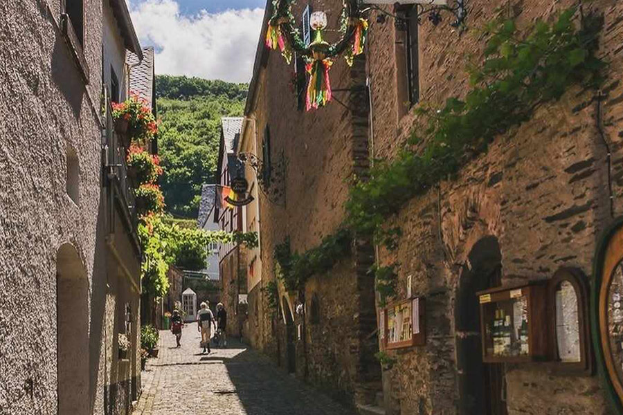 Landschaft der Beilsteiner Straße in Deutschland