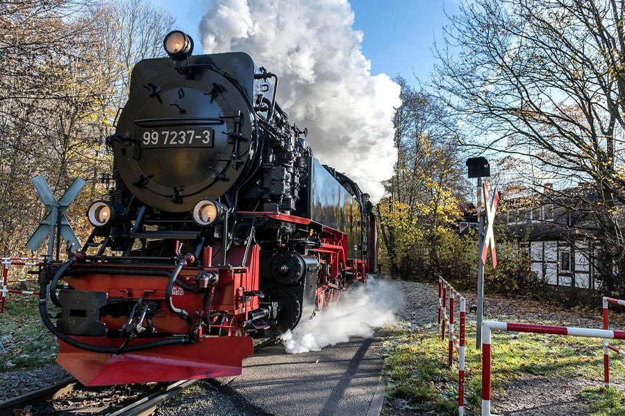 Auf der Eisenbahndampflokomotive