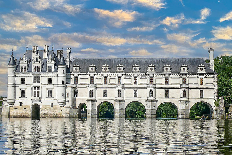 Kasteel paleis monument