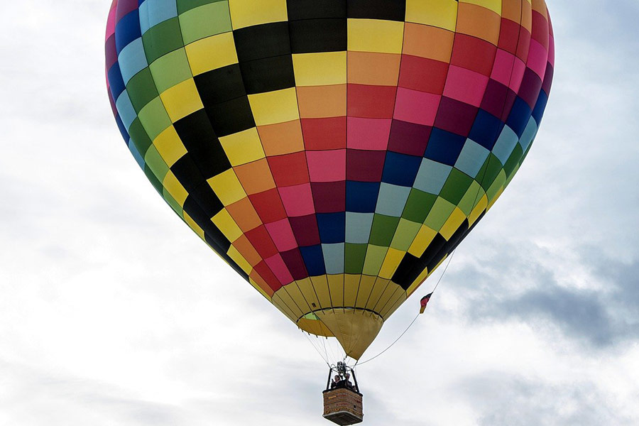 Transport bei einer Fahrt im Heißluftballon