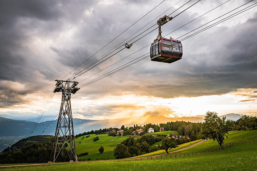Seilbahn Glasslands Mountains