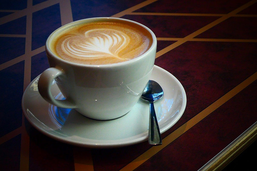 Cappuccino-Kaffee aus nächster Nähe